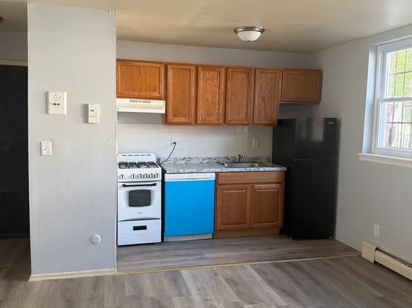 78 Park Ave #12, East Orange, NJ 07017