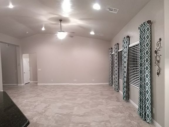3rd image of 4072 S Medallion Dr