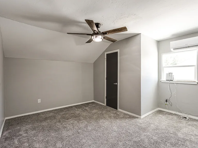 1809 Norwich Pl — Photo 13