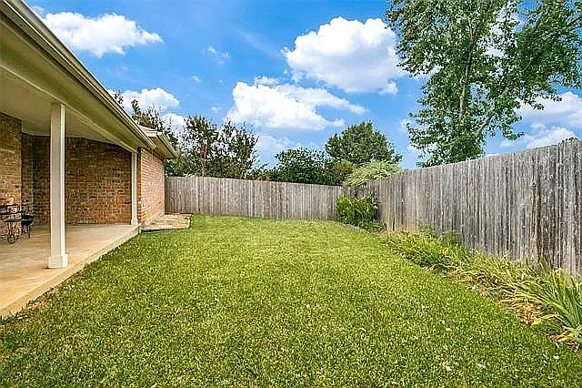Building Photo - 3007 Panhandle Dr