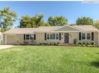 8937 Hardy Dr, Overland Park, KS 66212