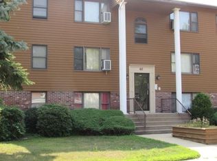 60 Chapin St APT A, Holyoke, MA 01040