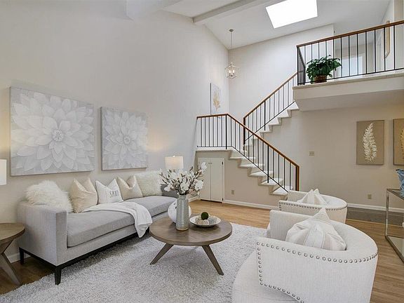 5th image of 1854 Parkwood Dr