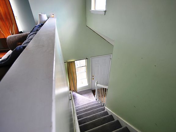 2nd image of 3845 Lasalle Dr APT 110