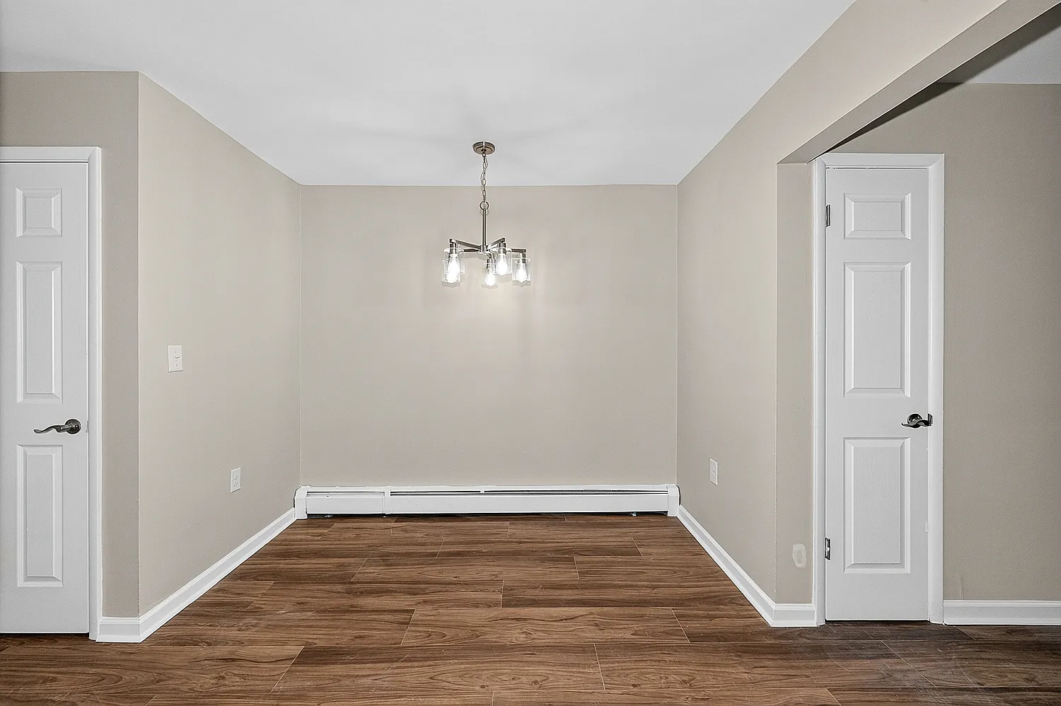 1 bed, 700 sqft, $895 — Photo 4