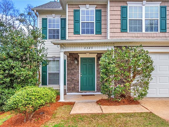 2nd image of 4323 Live Oak Dr