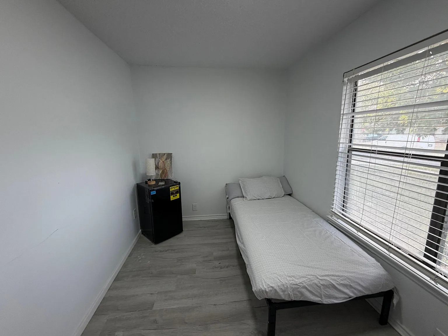 4 bed, 2.0 bath, 1485 sqft, $706 — Photo 4