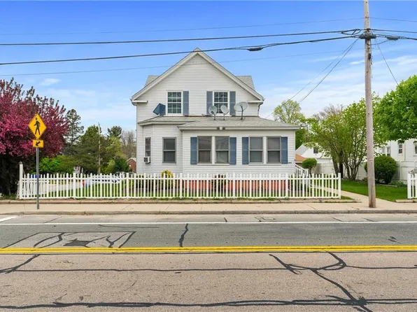 1915 Smith St, North Providence, RI 02911