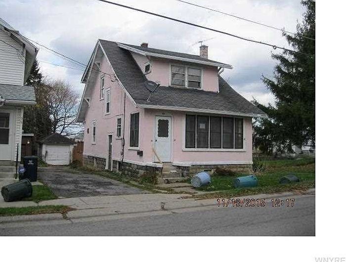 1st image of 40 Eckerson Ave