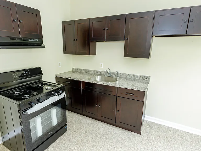 428 Avon Ave #2 — Photo 13