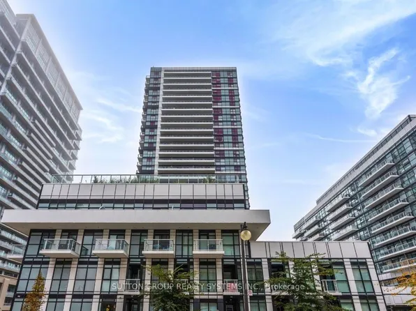 251 Manitoba St #317, Toronto, ON M8Y 0C7
