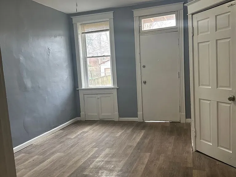 3623 Virginia Ave — Photo 5