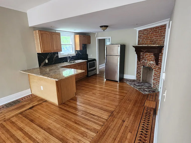 444 Norwood Ave #1 — Photo 1