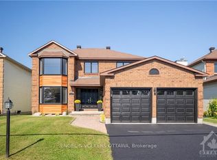 2177 Lenester Ave, Ottawa, ON K2A4A9