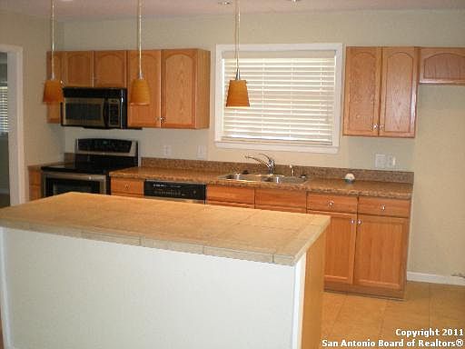 4th image of 110 Sabyan Dr