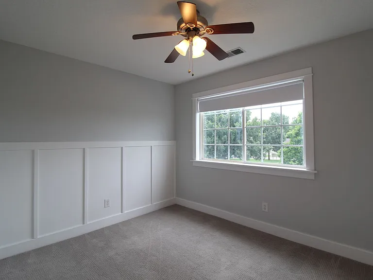 3733 Thompson Cir — Photo 19