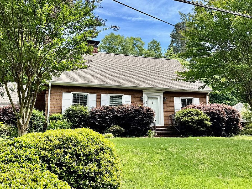 1st image of 929 Hardwick Cir
