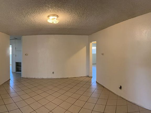 3rd image of 611 S Camino Los Banos