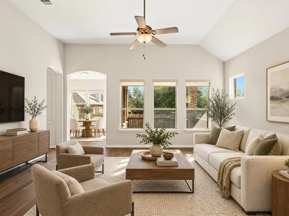 902 Catalina Ln, Austin, TX 78737