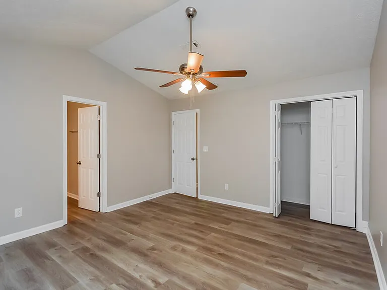 9162 S Sterling Lakes Dr — Photo 9