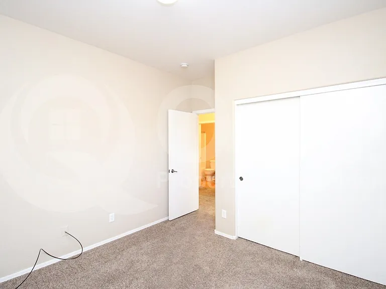 807 W Sunset Dr — Photo 30