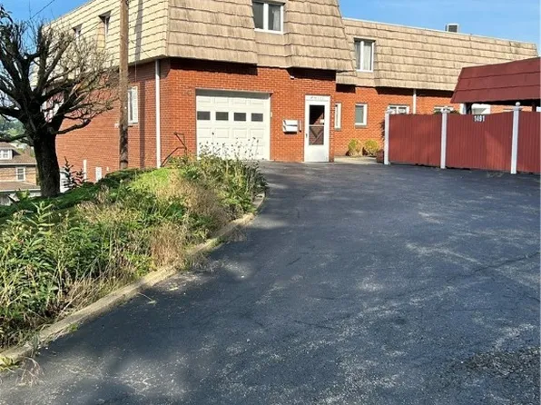 1491 E Maiden St, Washington, PA 15301