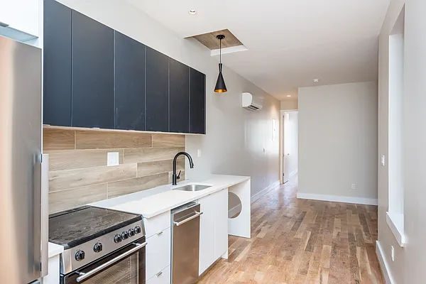 Rented by Nooklyn NYC LLC | media 1