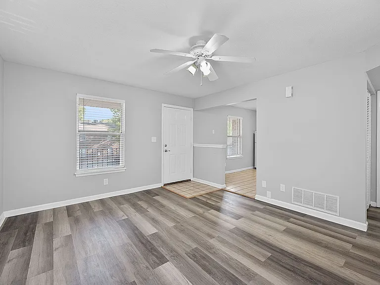3521 Janell Rd — Photo 4