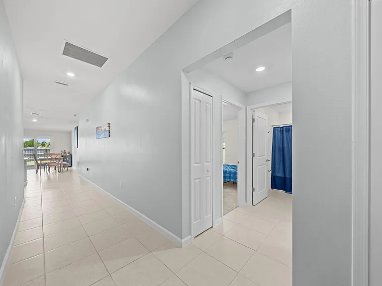 826 Dockside Dr SW — Photo 10