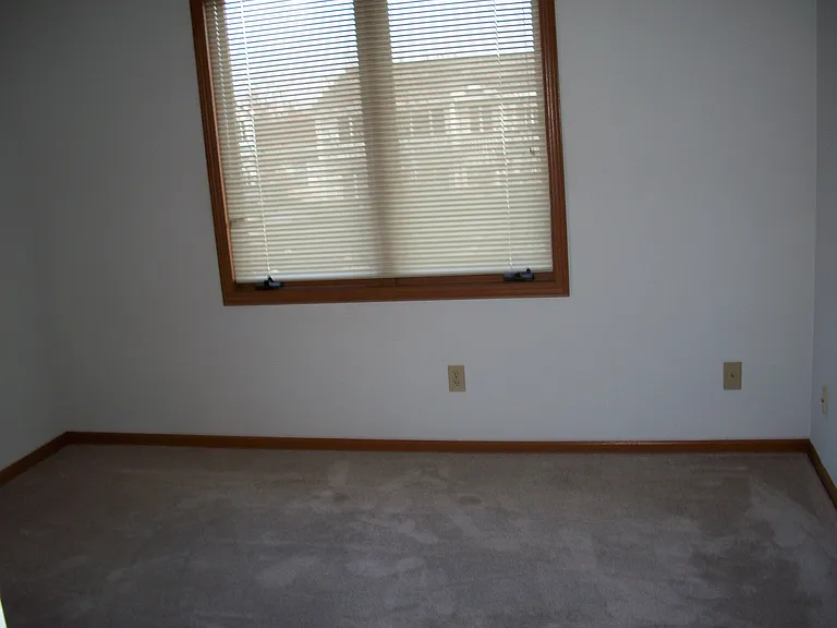 2051 Cliff Alex Ct S #3 — Photo 4
