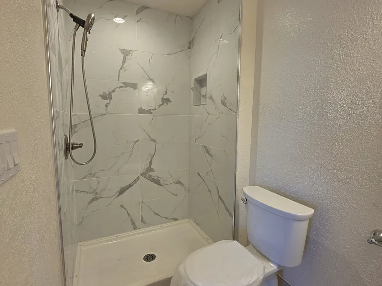 1624 Saralynn Dr #B — Photo 9