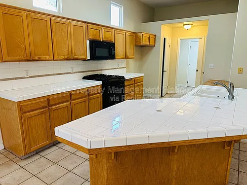 2012 Riverview Dr Photo 1