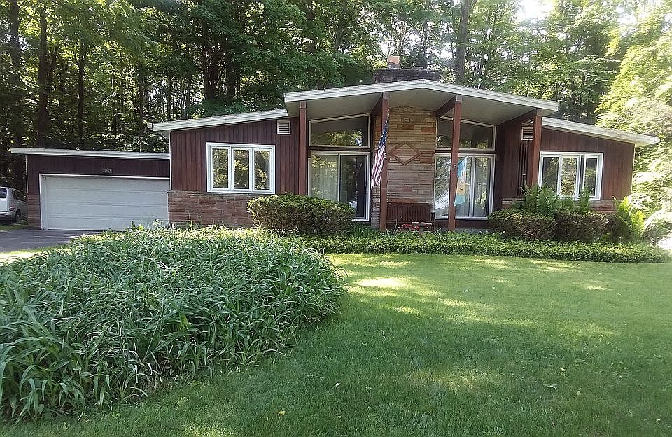 1st image of 35897 Danner Dr