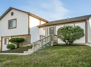 229 Pheasant Rd, Matteson, IL 60443