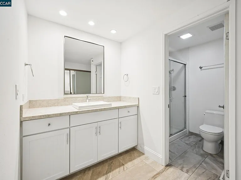 2137 Presidio Ct — Photo 26