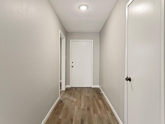 Hallway from front door, kitchen entrance, hall closet