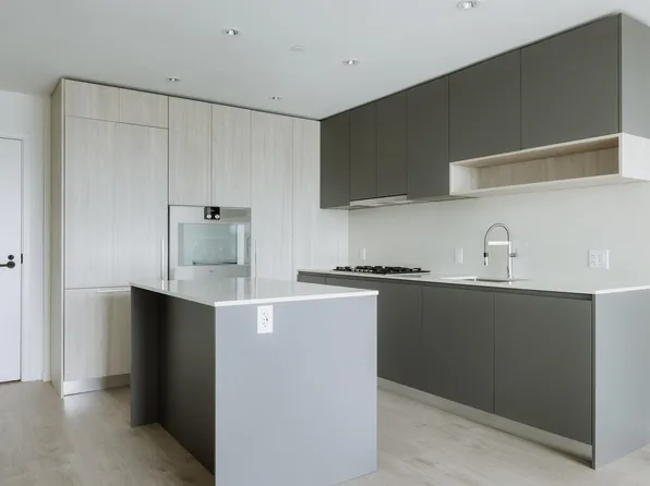 6300 Minoru Blvd #833, Richmond, BC V6Y 1Y2