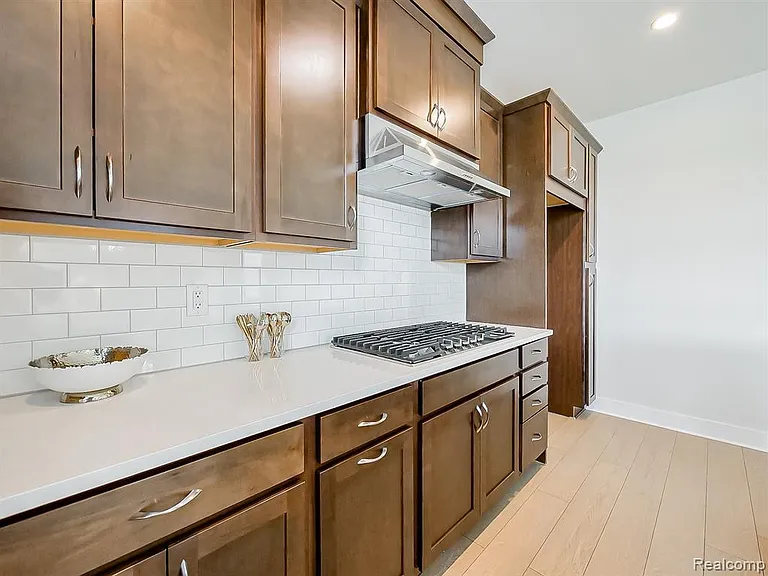 5169 Poppydrew Ln — Photo 25