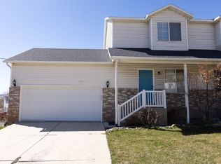 2893 N 450 E, North Ogden, UT 84414