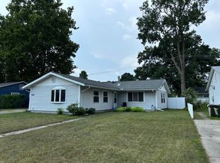 1145 Ebeling Dr, South Bend, IN