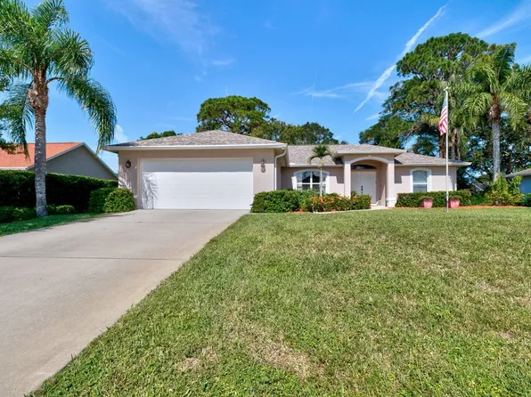 120 Larchmont Ter, Sebastian, FL 32958