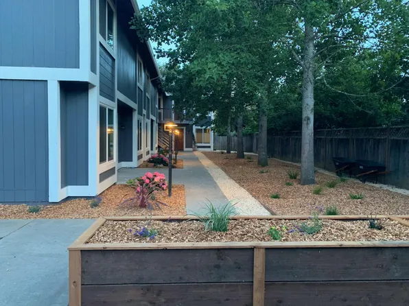 418 Piper St #2, Healdsburg, CA 95448