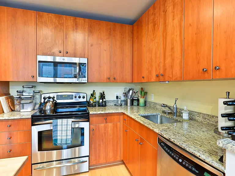 520 John Carlyle St #234 — Photo 3