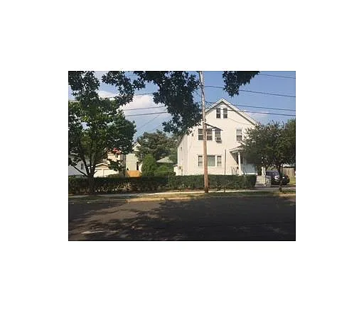 9 Lorain St photo 1