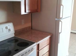 1312 Sunfield St APT 4, Sun Prairie, WI 53590