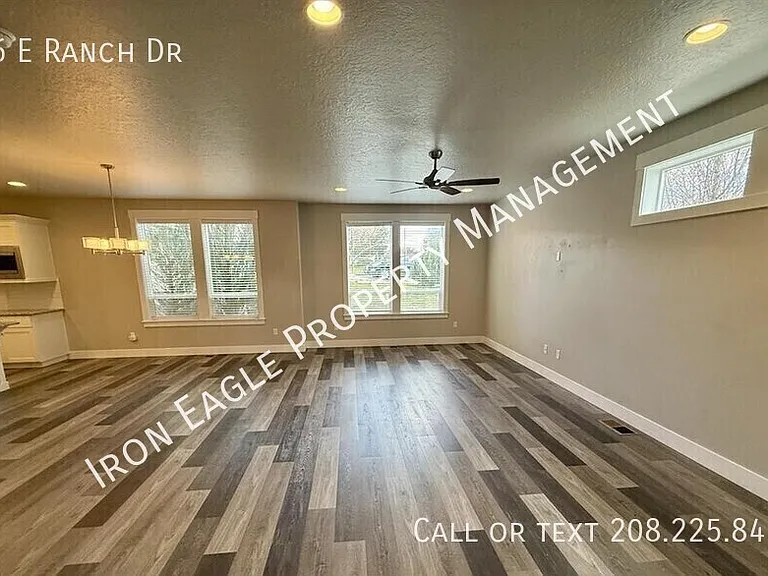 76 E Ranch Dr — Photo 8