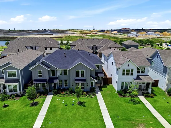 2240 Drake St, Aledo, TX 76008