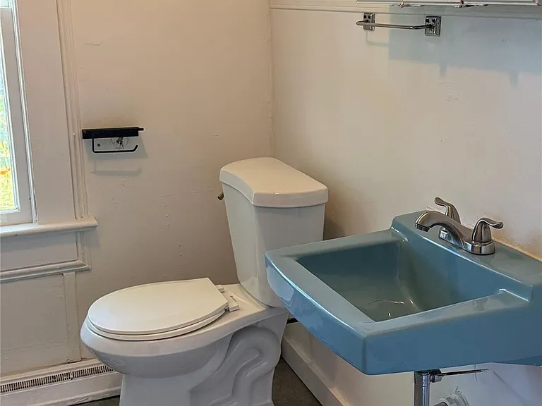240 Jersey Ave — Photo 11