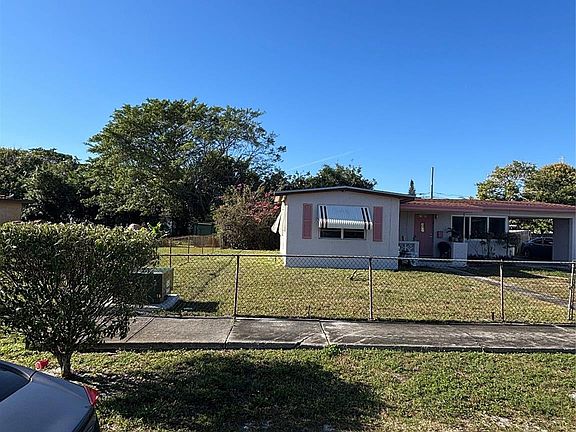 4th image of 1407 NW 19th Avenue
