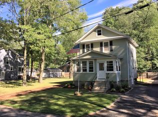 8 Hillview Ter, Morristown, NJ 07960